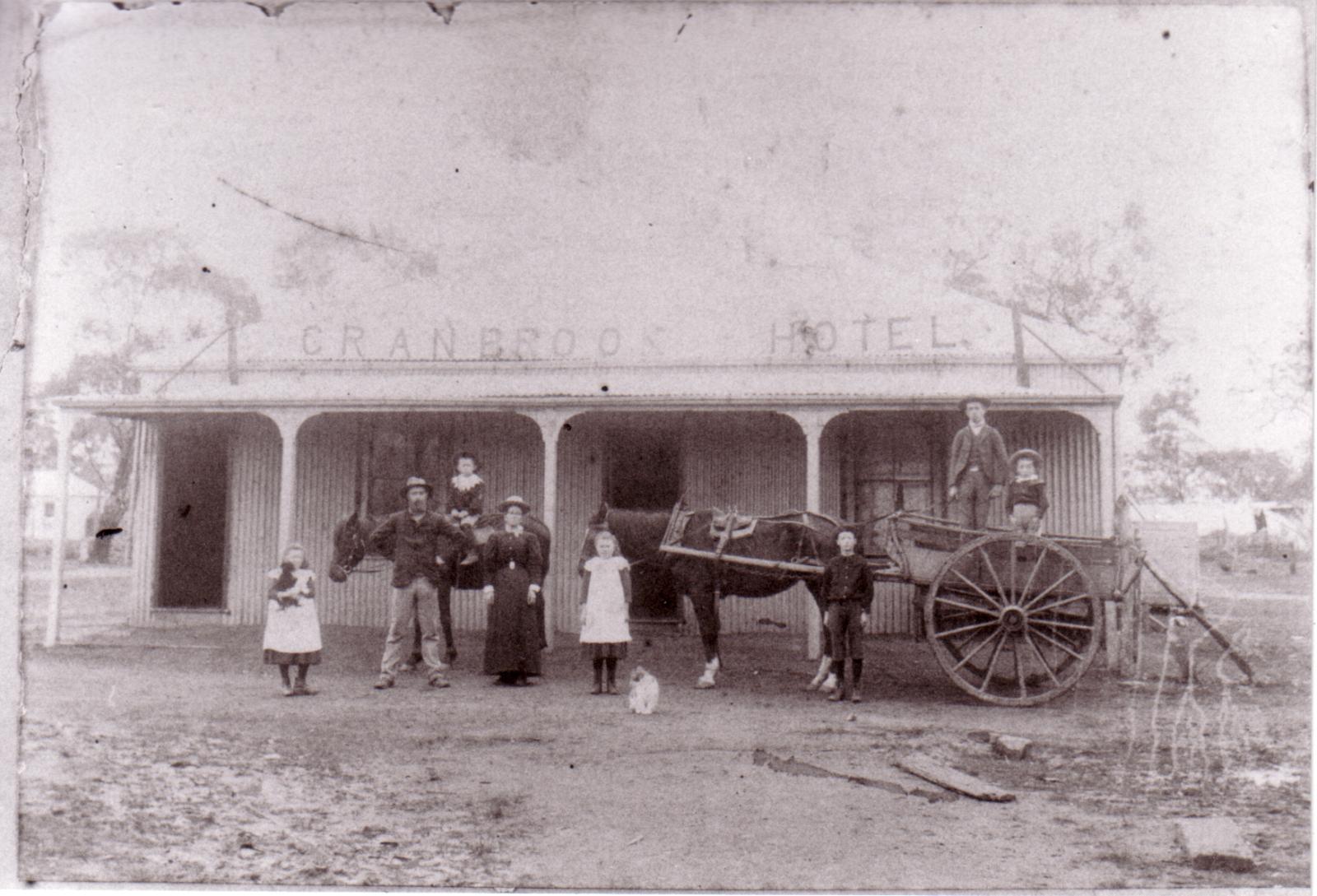 George Dunn & Family - Cranbrook Hotel circa 1889