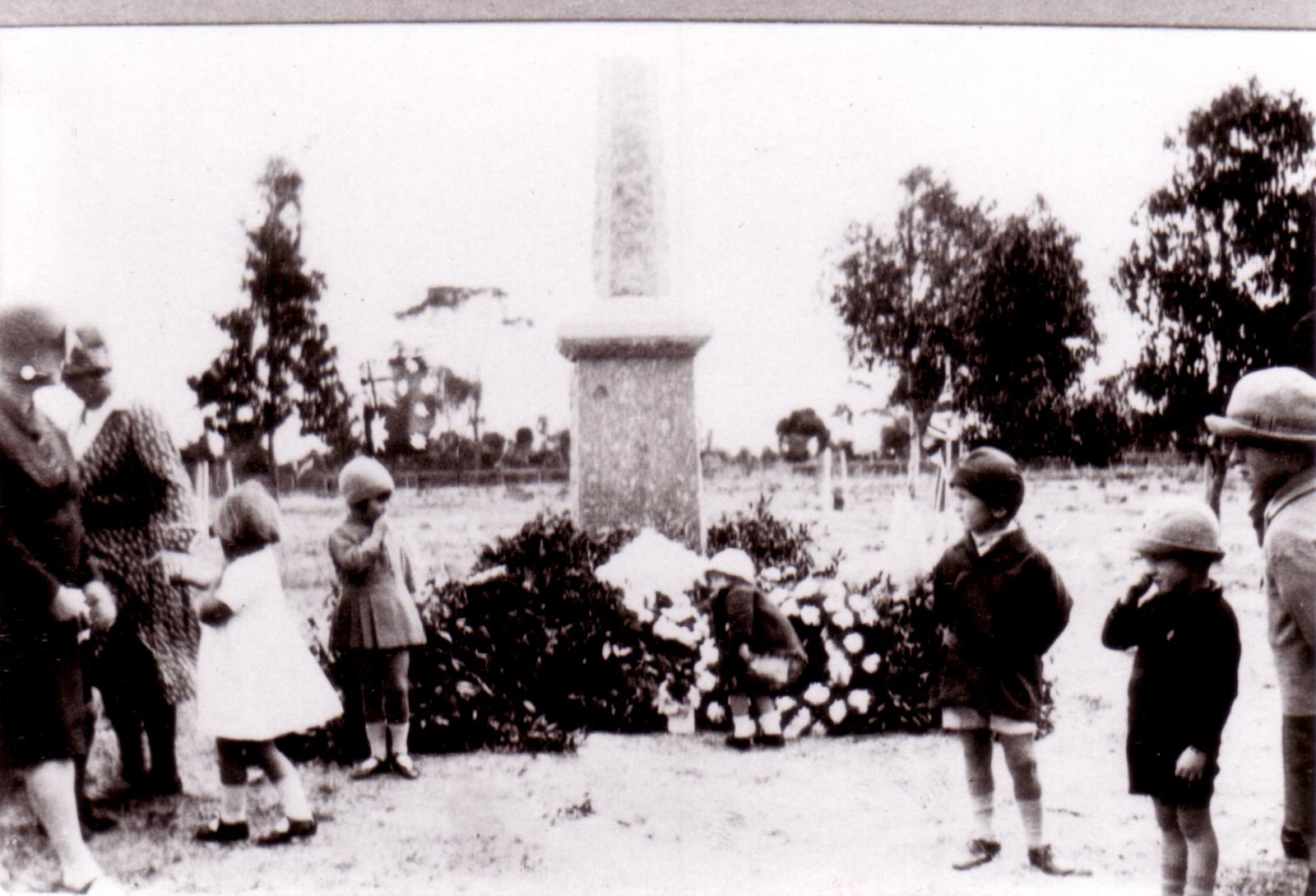 Anzac Day, Frederick Square, Cranbrook.