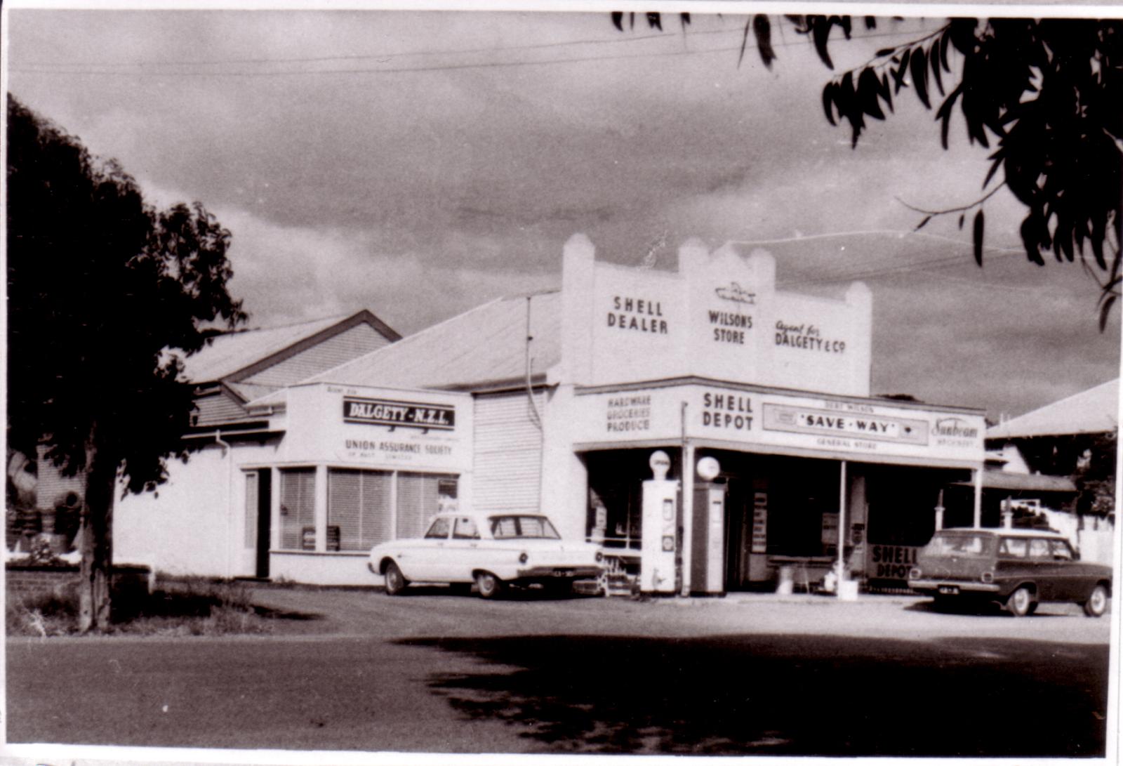 Wilsons' Save-Way Store & Shell Dealer & Dalgety Agency