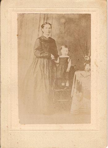 Isabella Duncan and child