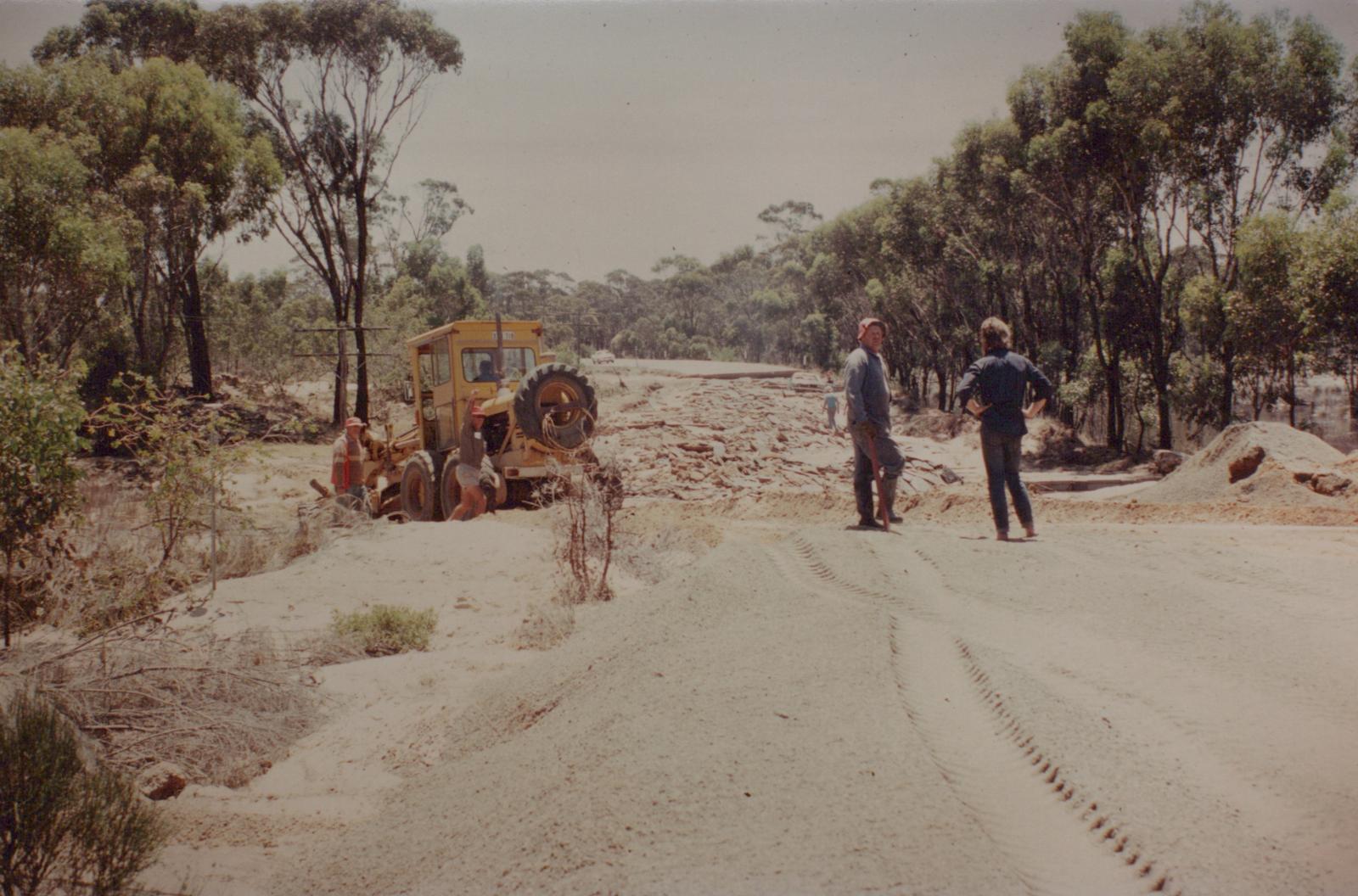 Main Roads Department attempting repair on Albany Highway, North of Gordon Bridge.