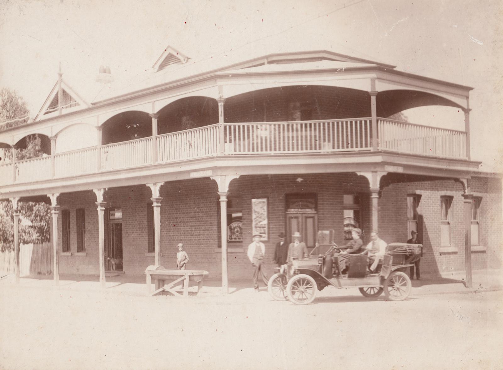 Spring Park Hotel, Newcastle Road, Midland Junction, c1910.