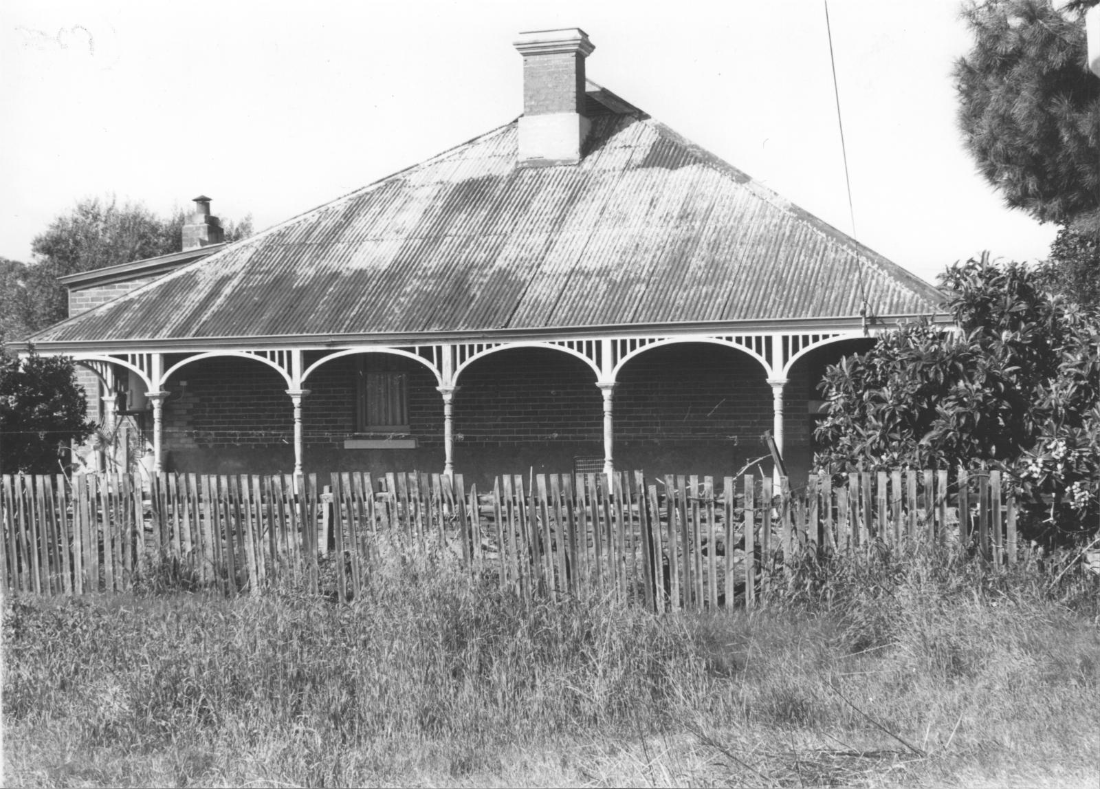 98 Great Northern Highway, Midland.