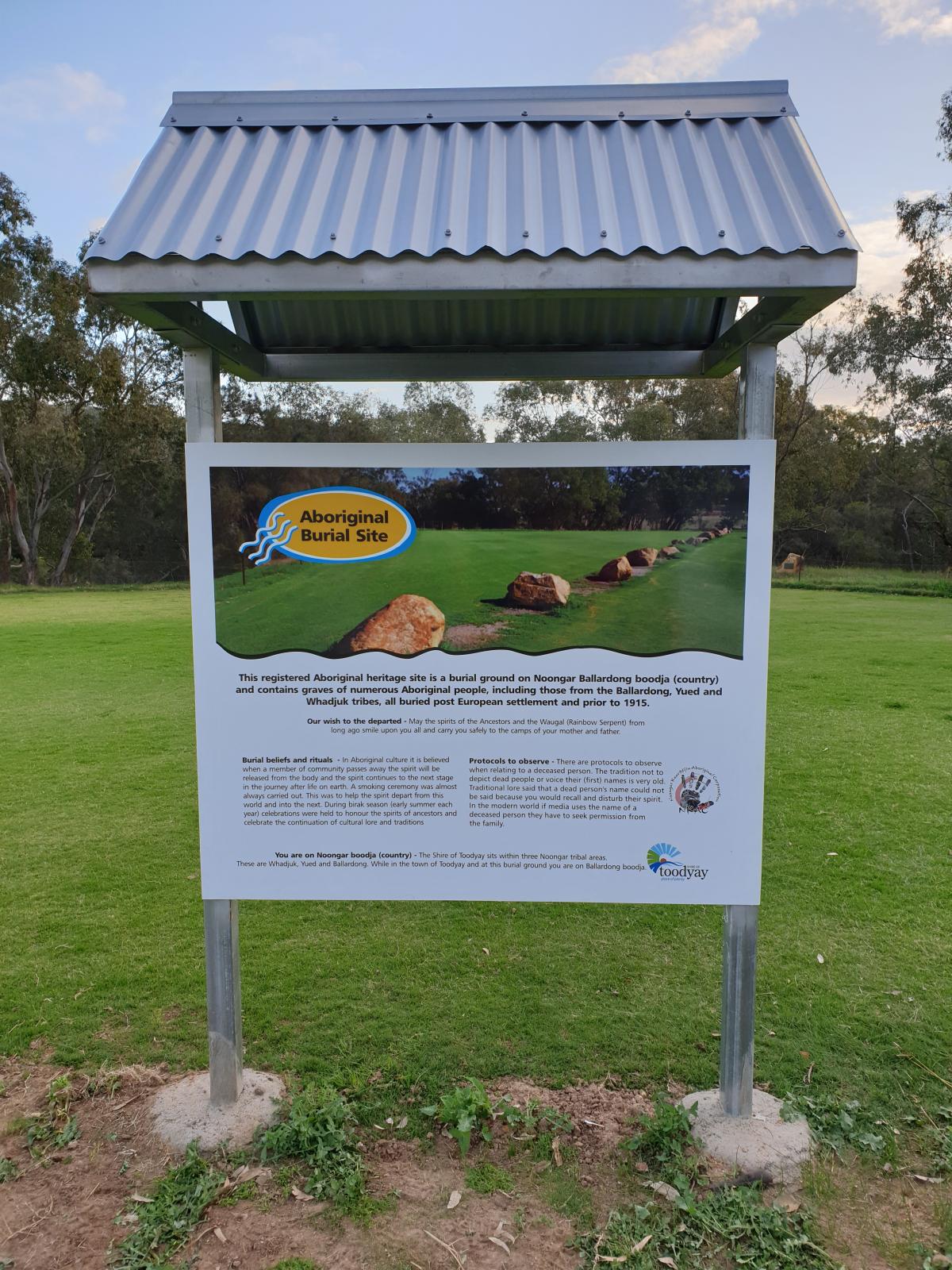 Aboriginal burial site sign at Toodyay