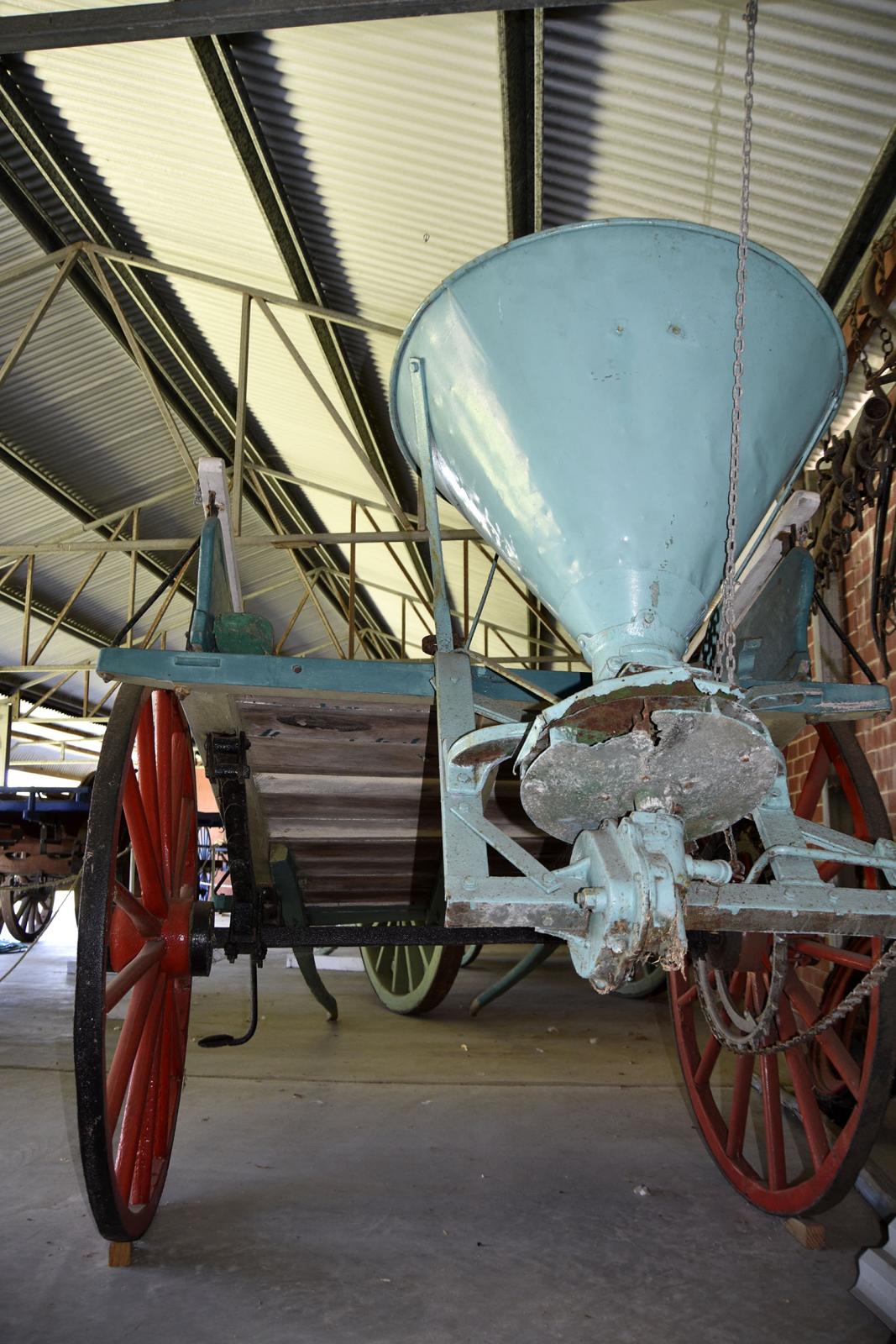 Spring cart with Super Spreader back view