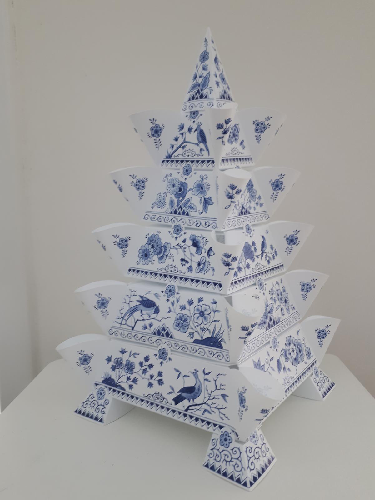 Replica Delft Tulip Vase