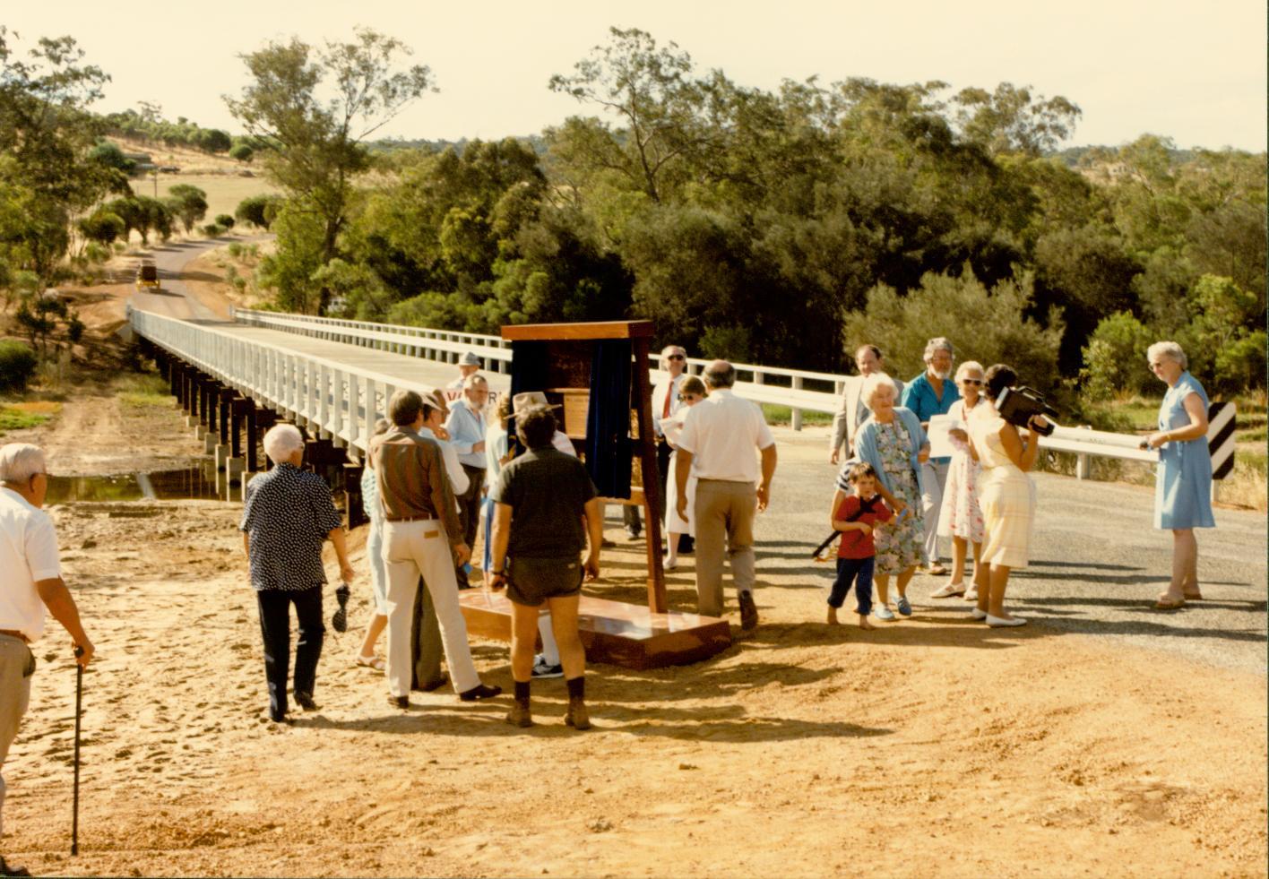 West Toodyay bridge re-opening 1988, group
