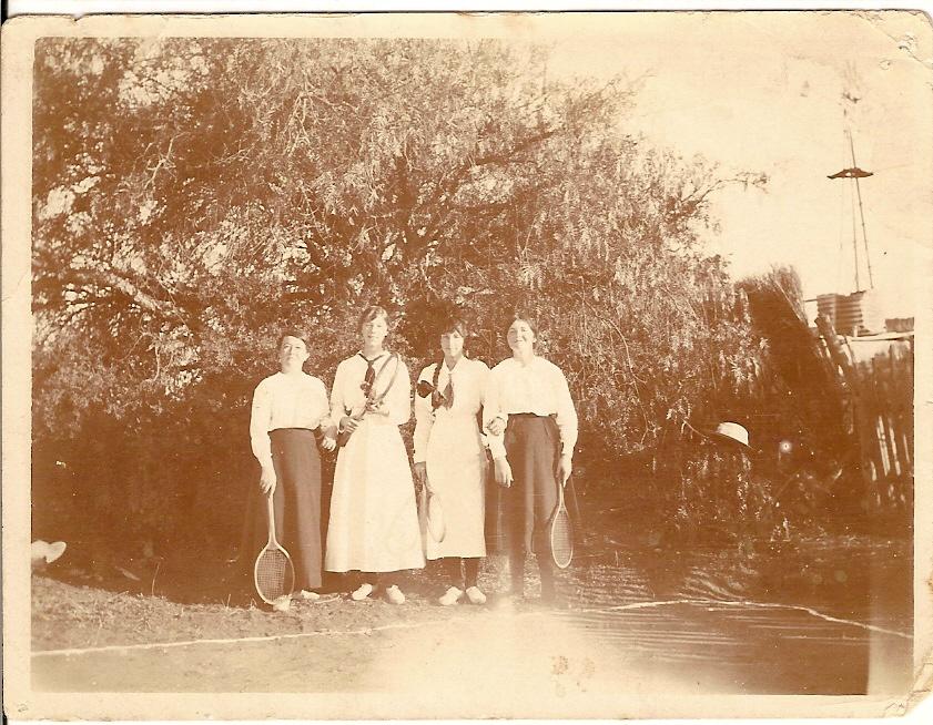 Glady Morrell, Carol Wilson, unknown and Ivy Morrell 