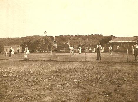 Tennis players at Ironbarks Farm, Greenough