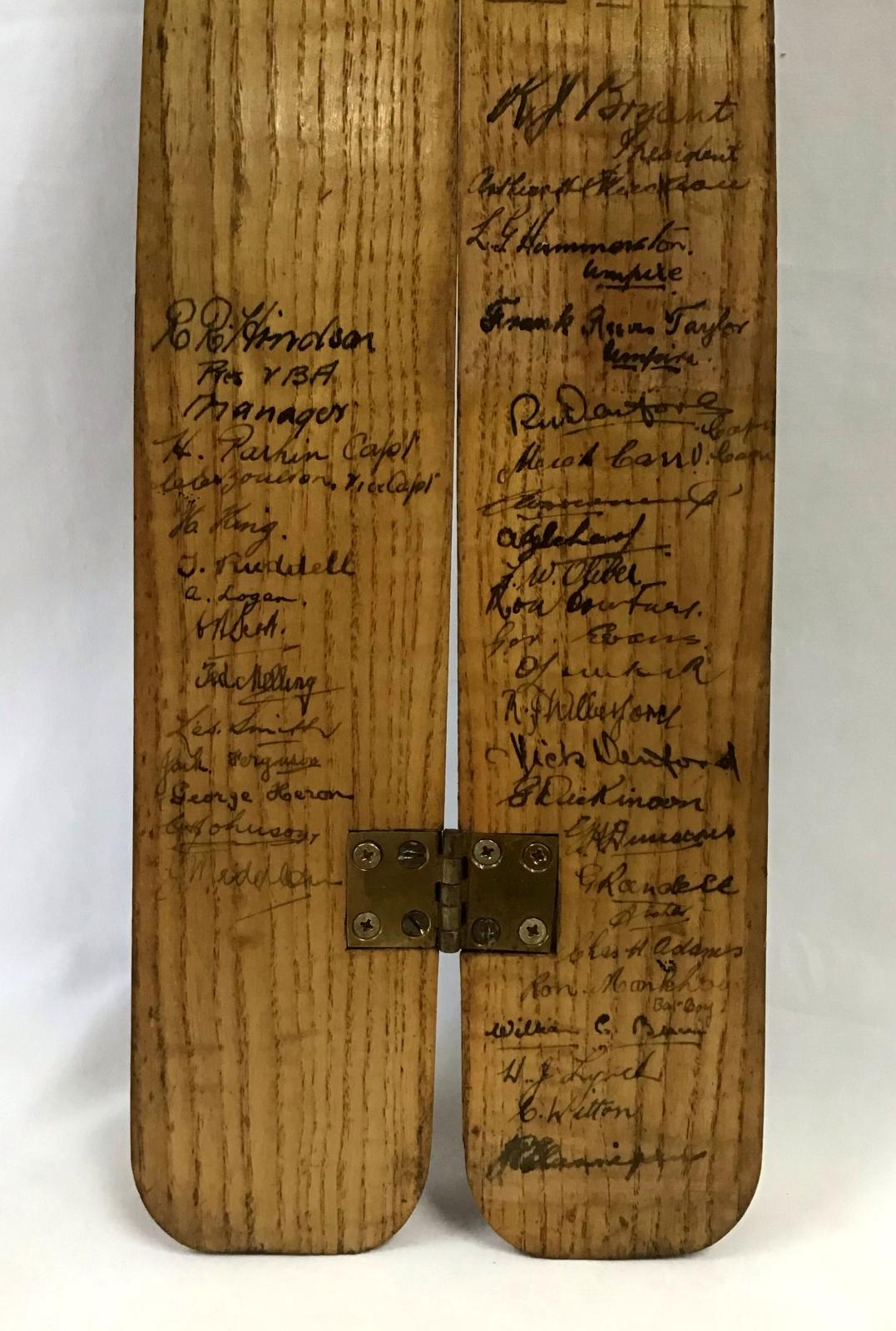 1935-36 Western Australian souvenir baseball bat - signatures of WA and Victorian teams