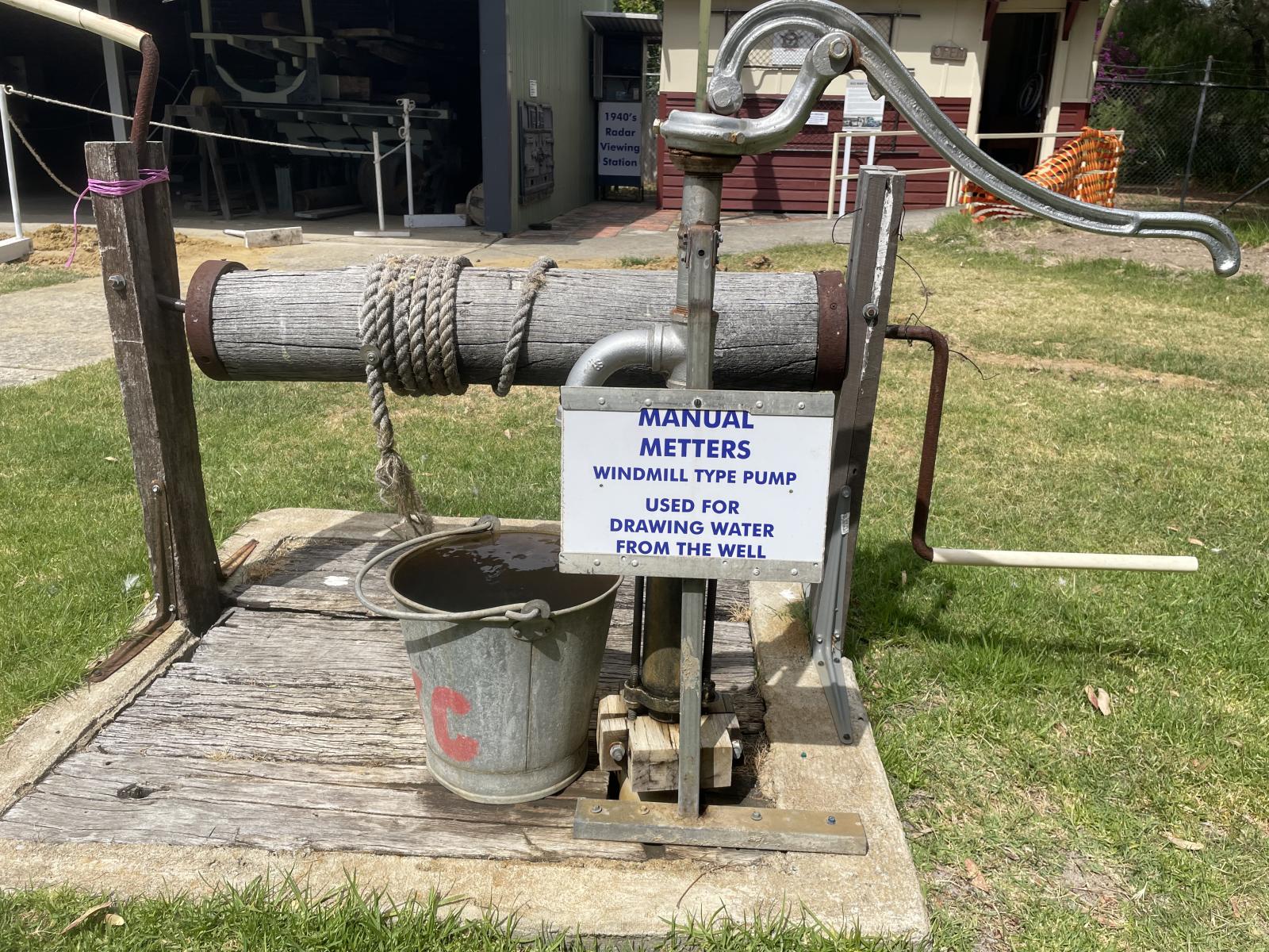 Metters Hand Pump