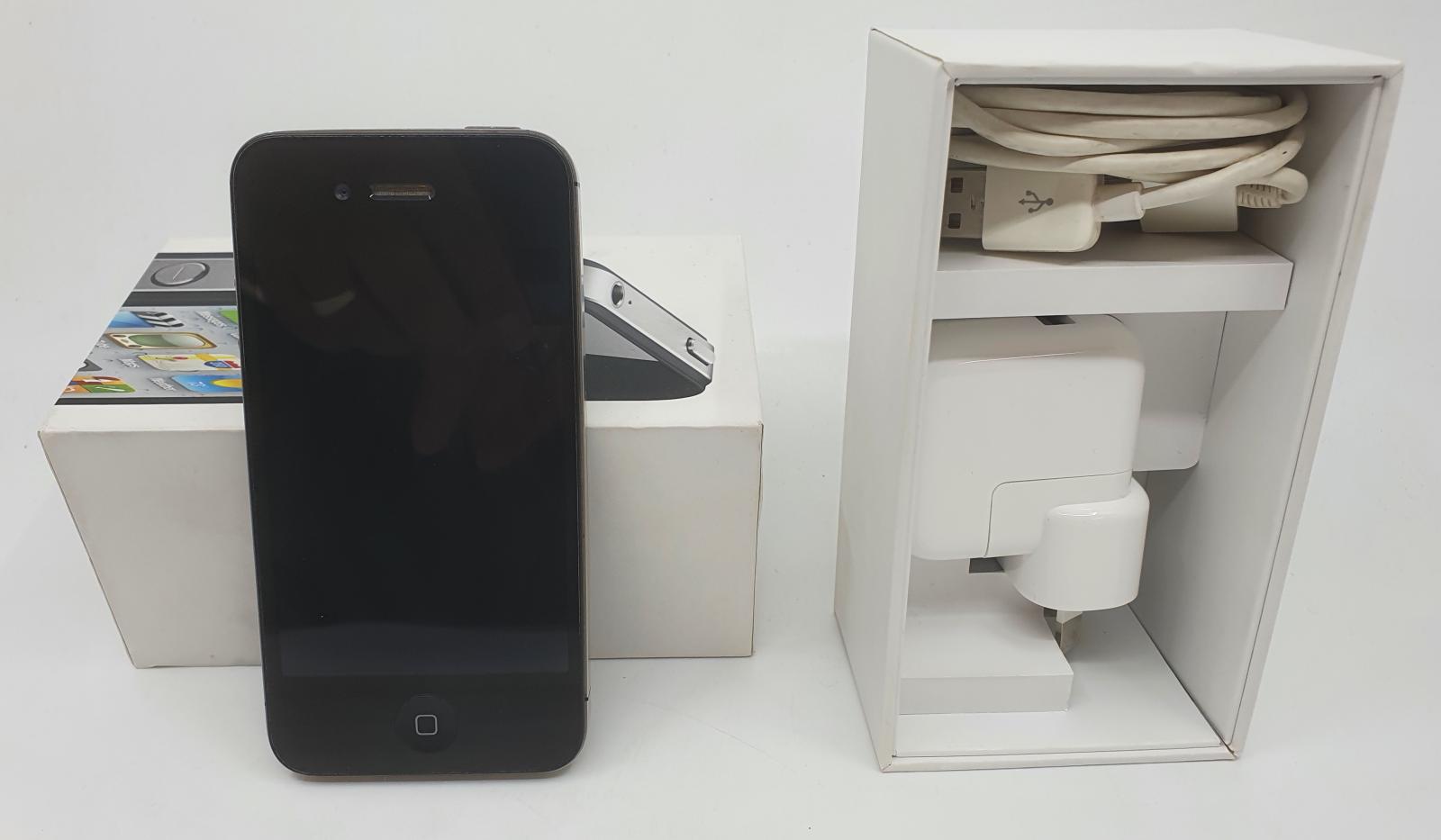 Apple iPhone 4 S