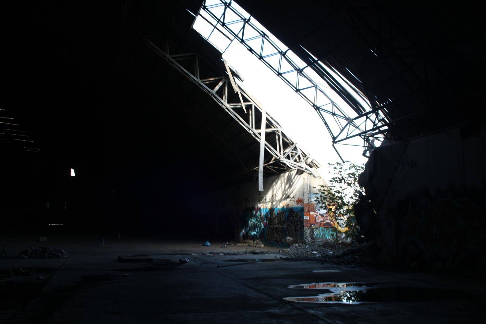 P34-05. Interior of the silo.