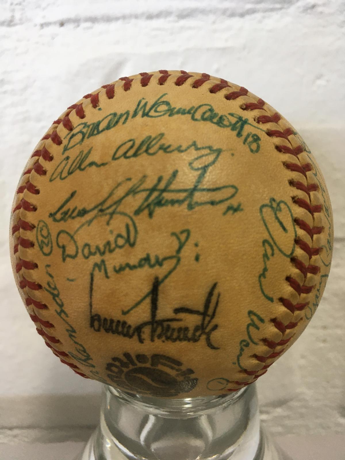 1978 Amateur World Series baseball signed by Australian team