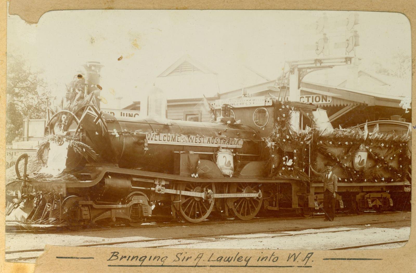 P100-04. The locomotive bringing Governor Arthur Lawley to Western Australian, stopped at Midland Junction station.