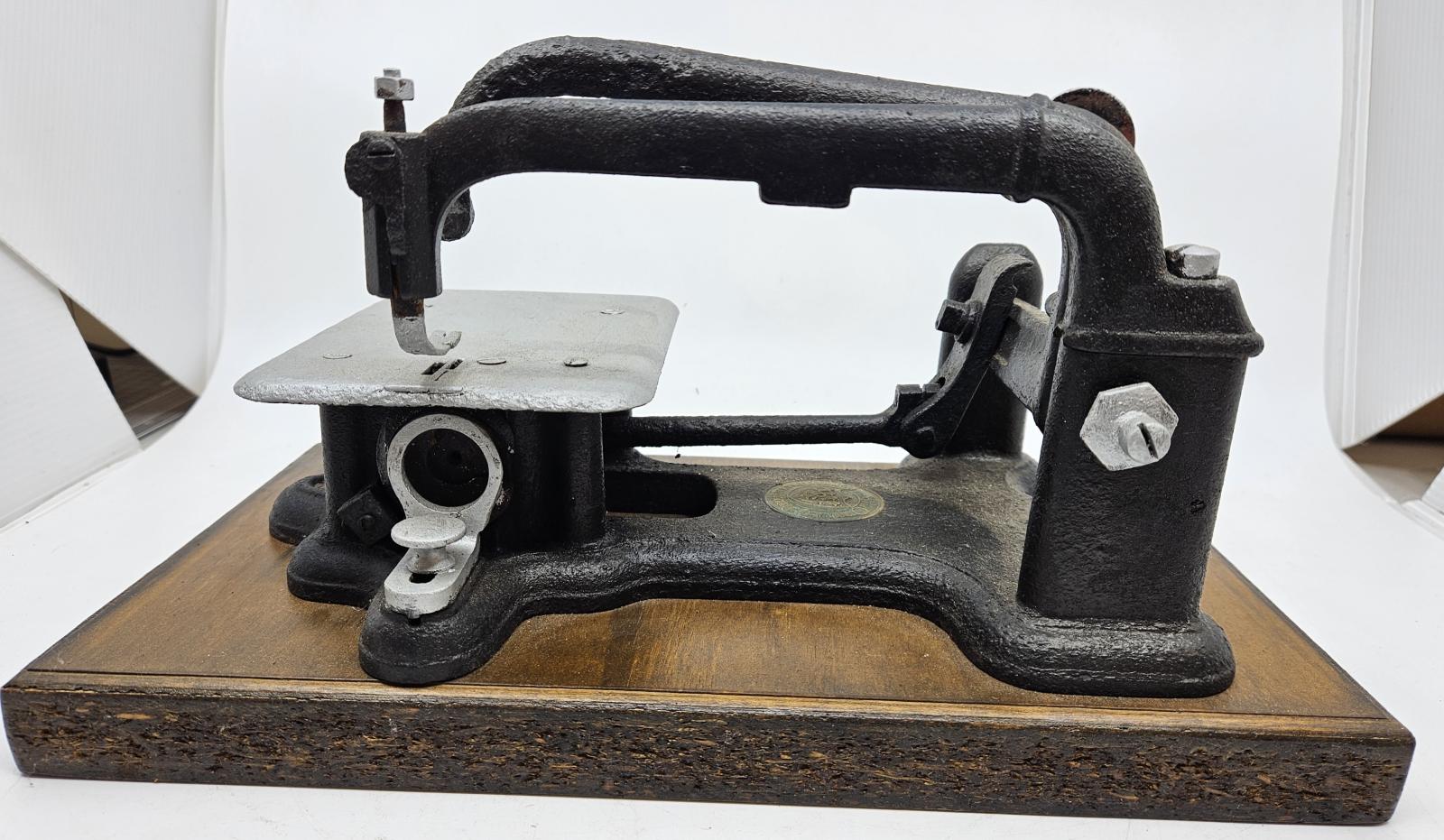 sewing machine