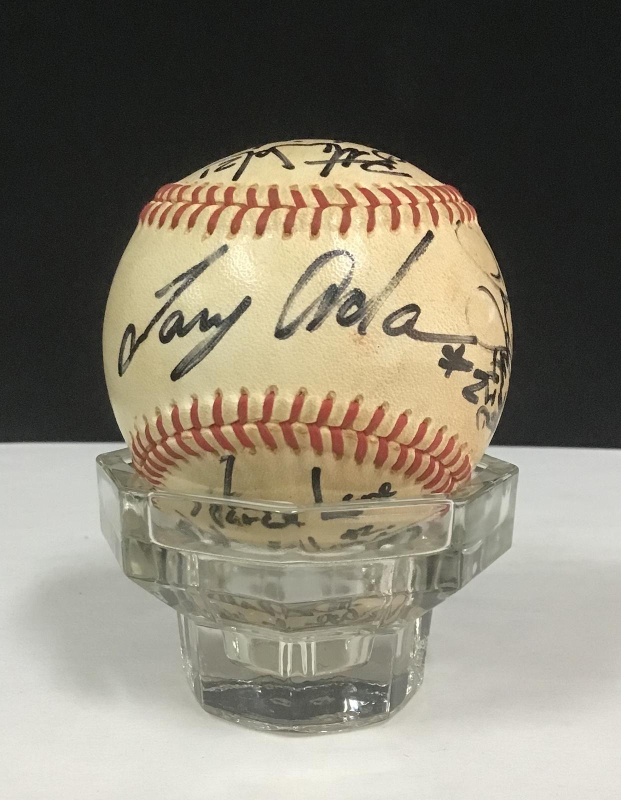 1994/95 ABL Championship Series baseball signed by Perth Heat players