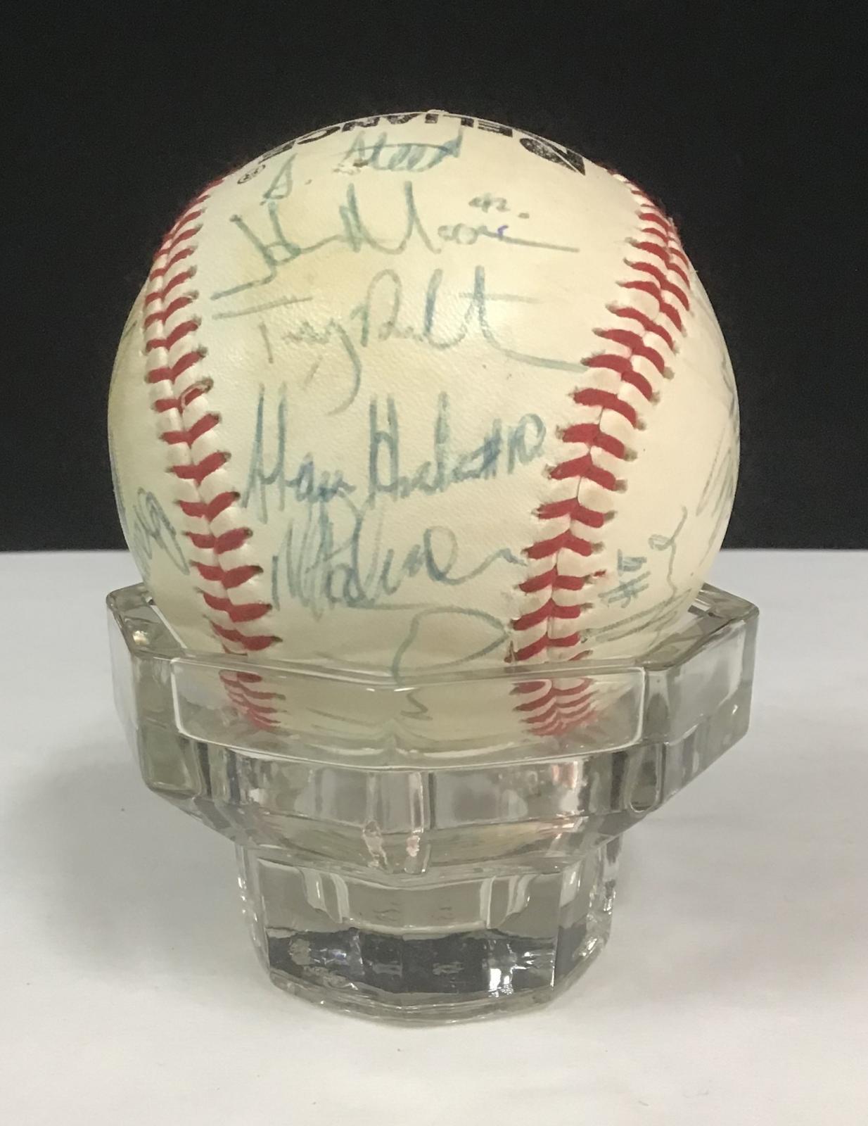 1990/91 baseball signed by ABL Champions - Perth Heat