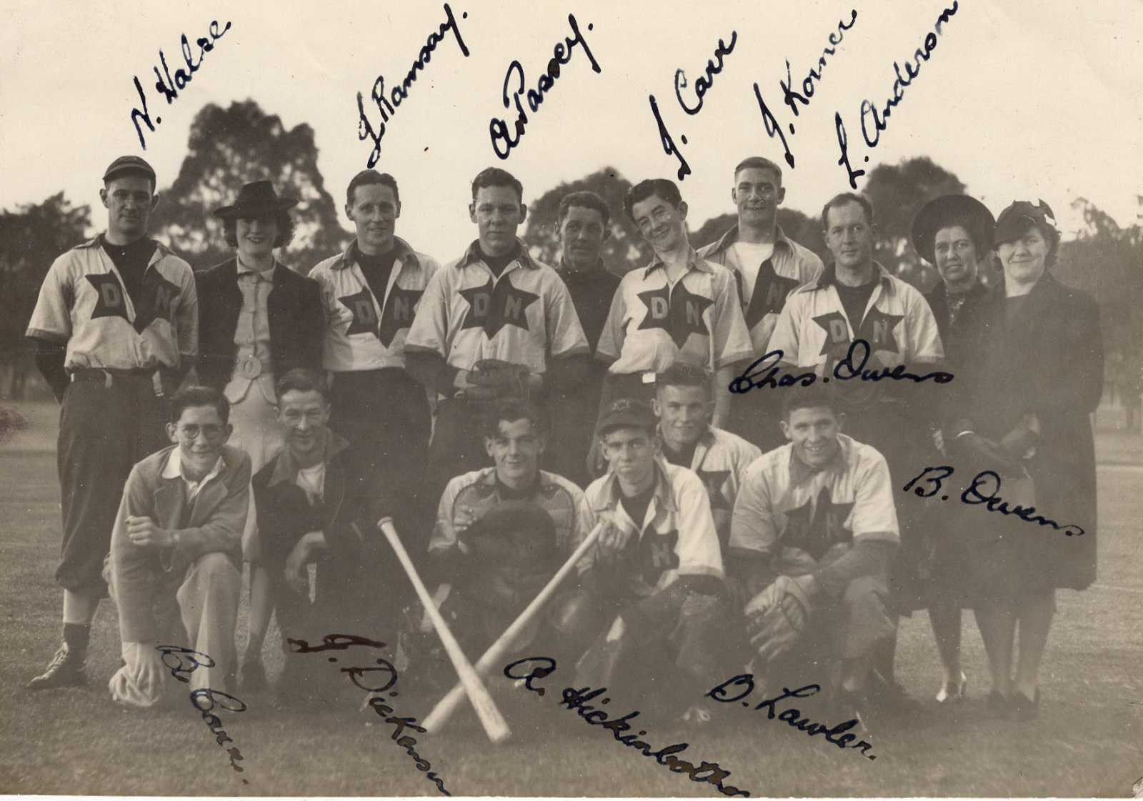 "The Daily News" Baseball Club 'B' Grade 1940 Finalists (with names)