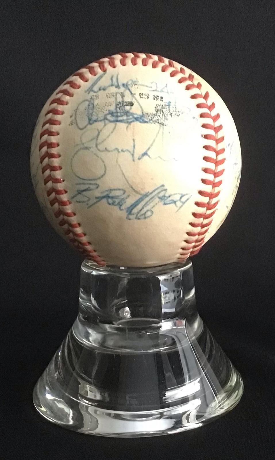 1994/95 ABL Championship Series baseball signed by Waverley Reds