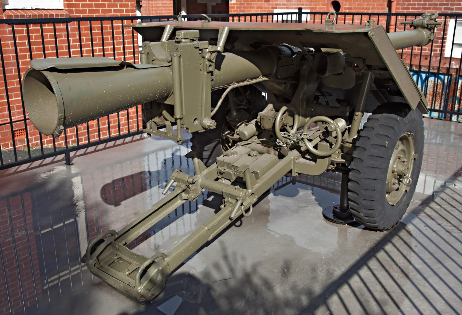 120 mm Battalion Anti-Tank Recoiless Rifle