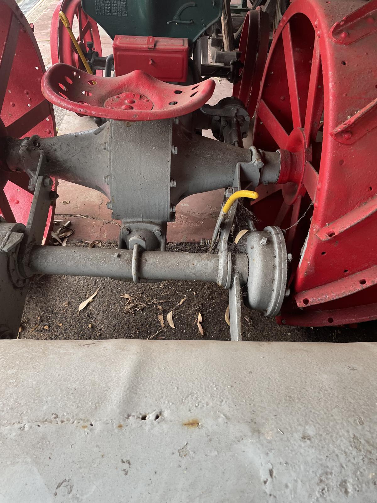 Internals of the Fordson Model F Tractor