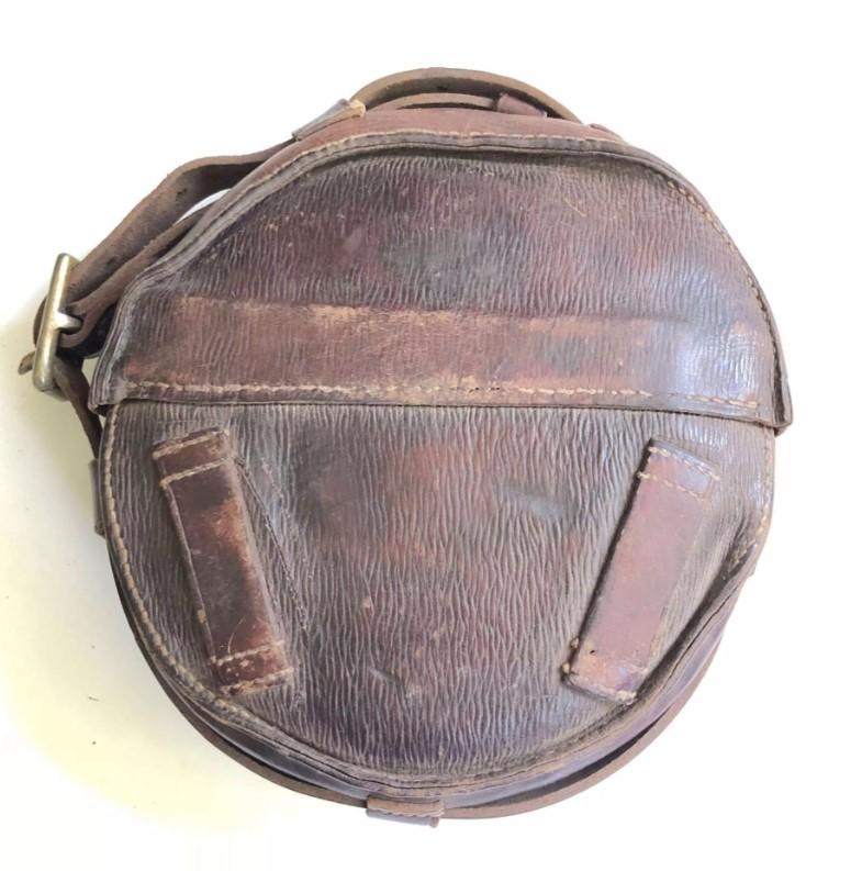 Reverse of carrying case