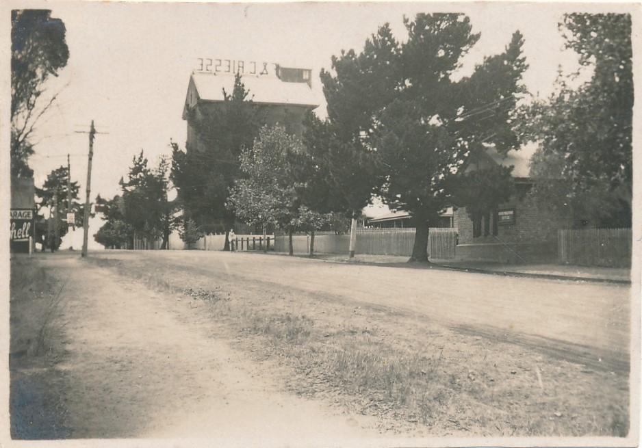 View of Clive Street with Katanning Flour Mill Silos