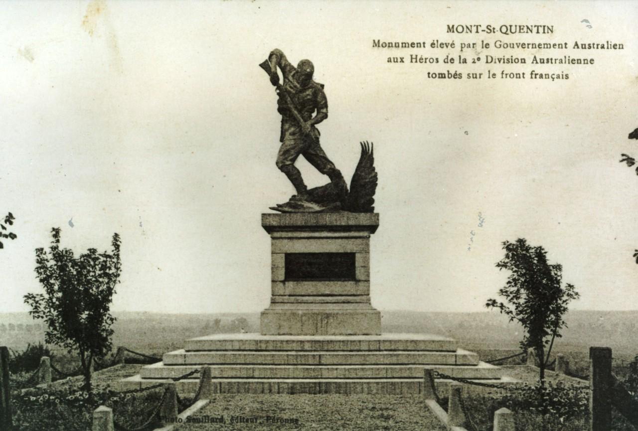 Postcard of 2 Div Memorial