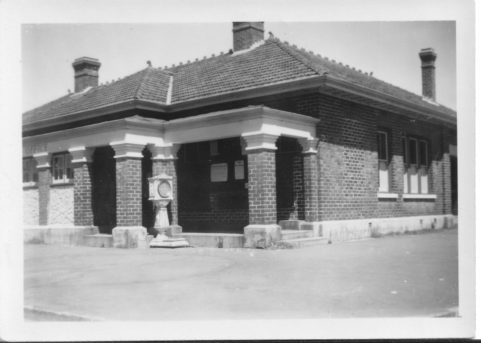 1940s featuring the scales at the entrance