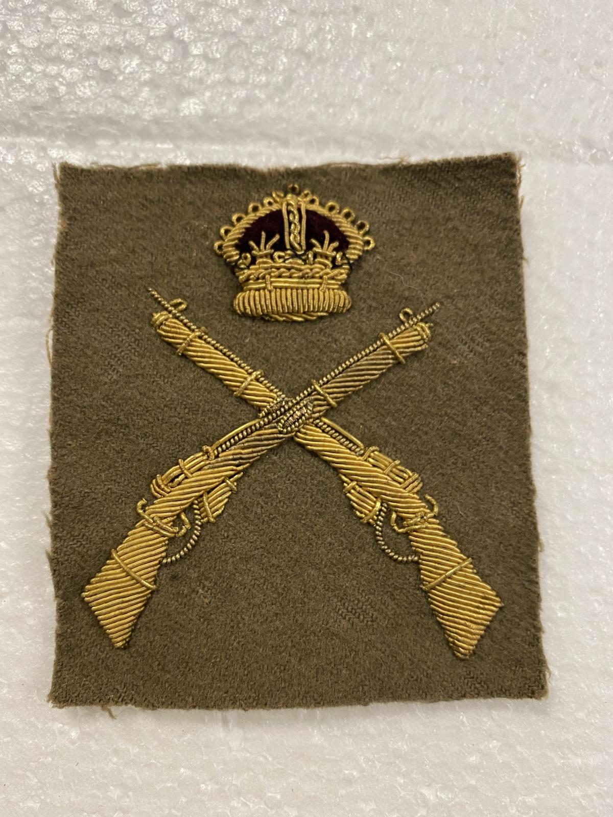 Cloth Patch crossed rifles (AC Turrell)