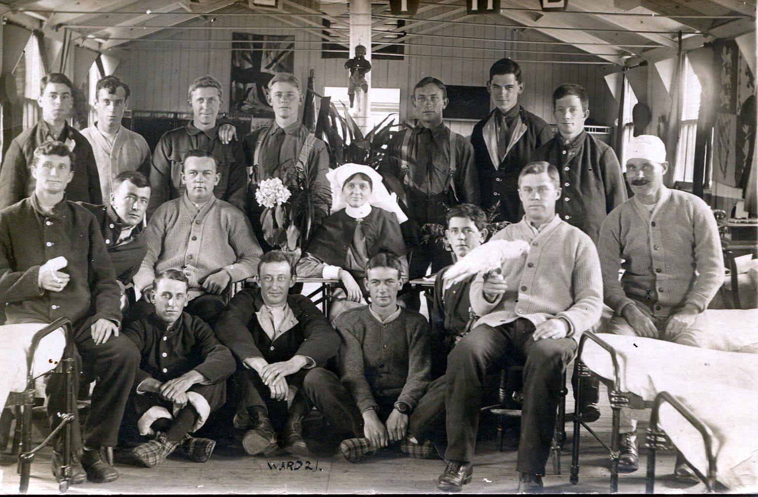 Ward at No 1 Australian Auxiliary Hospital, Harefield Park House, 1917