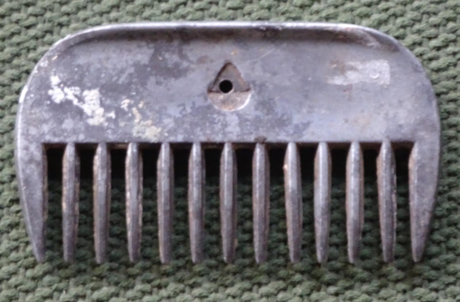 Back of comb