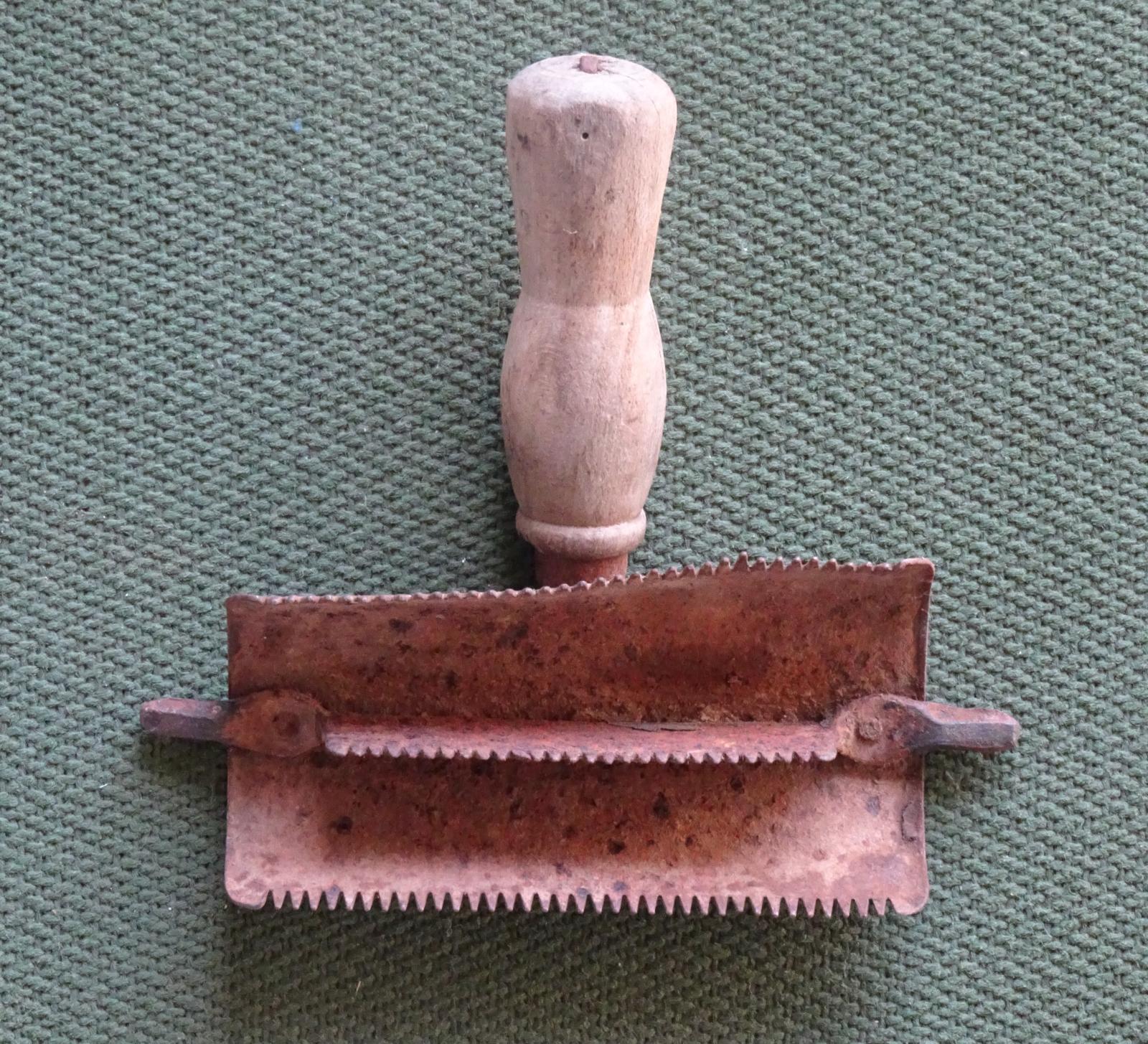 Underside of Curry Comb