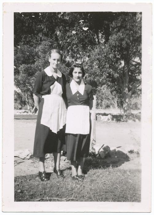 PD00270 - Workers at Yanchep National Park