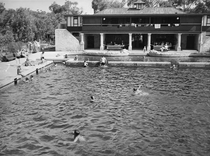 PD00382 - Crystal Pool and Guest House, Yanchep National Park