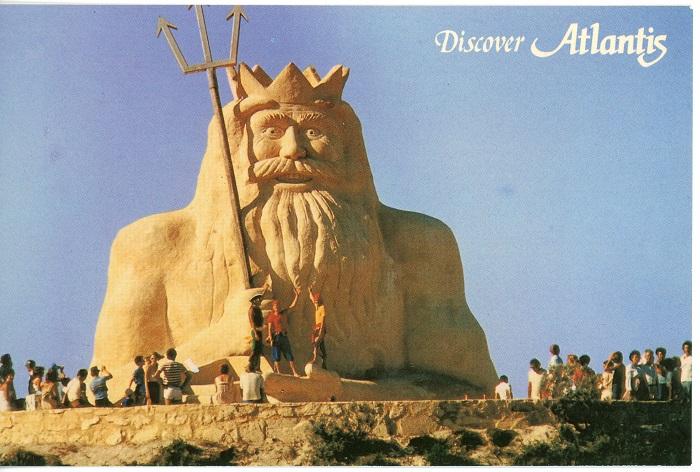 PD03947 - Discover Atlantis Postcard, Atlantis Marine Park