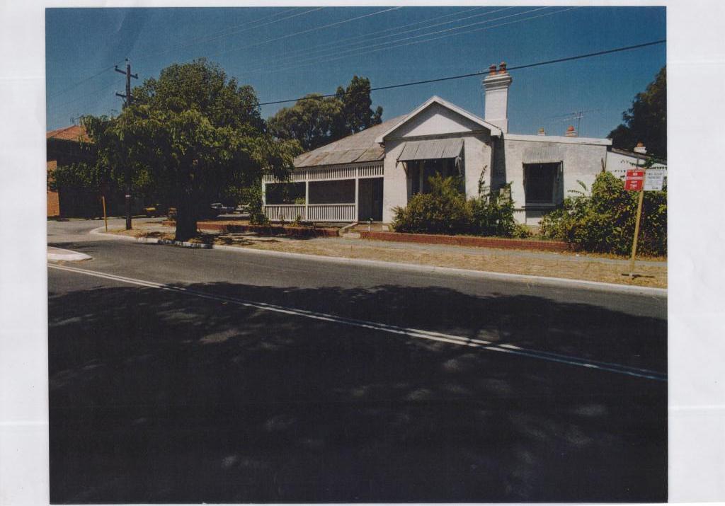 road, house, tree, blue sky