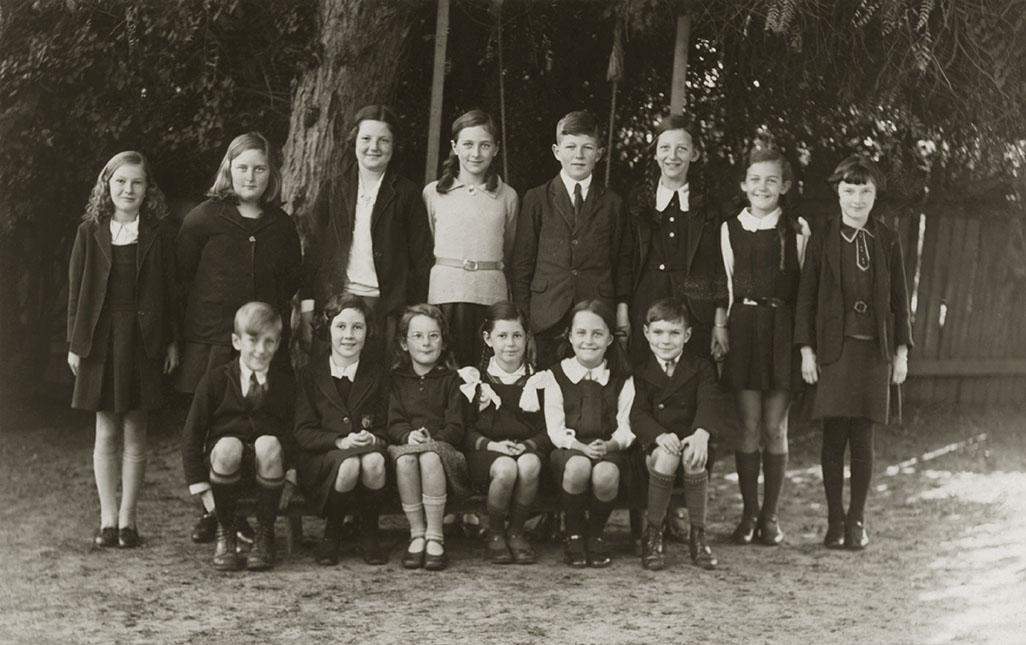 Glenara School Students 1932