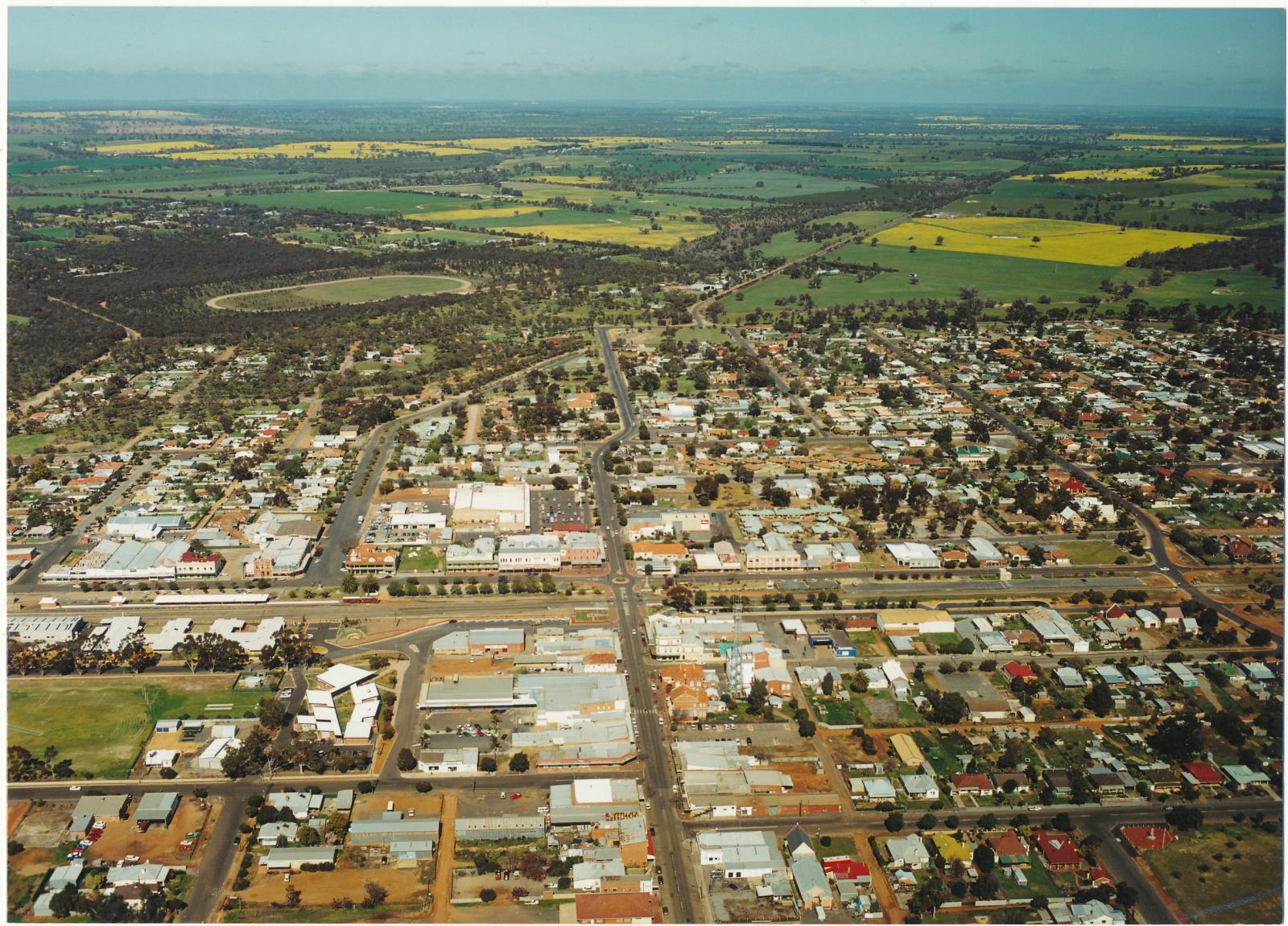 Aerial photograph of Katanning townsite