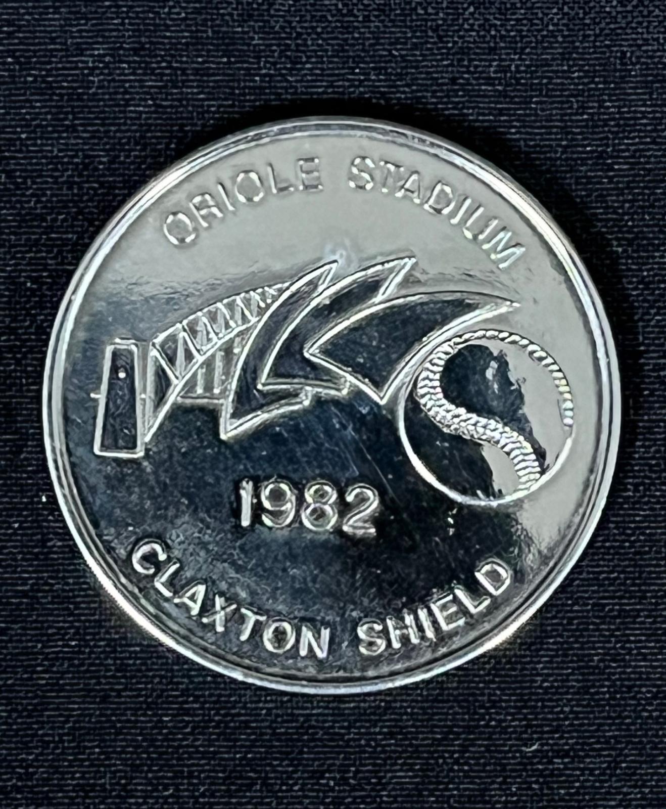 1982 Claxton Shield commemorative medal (reverse)