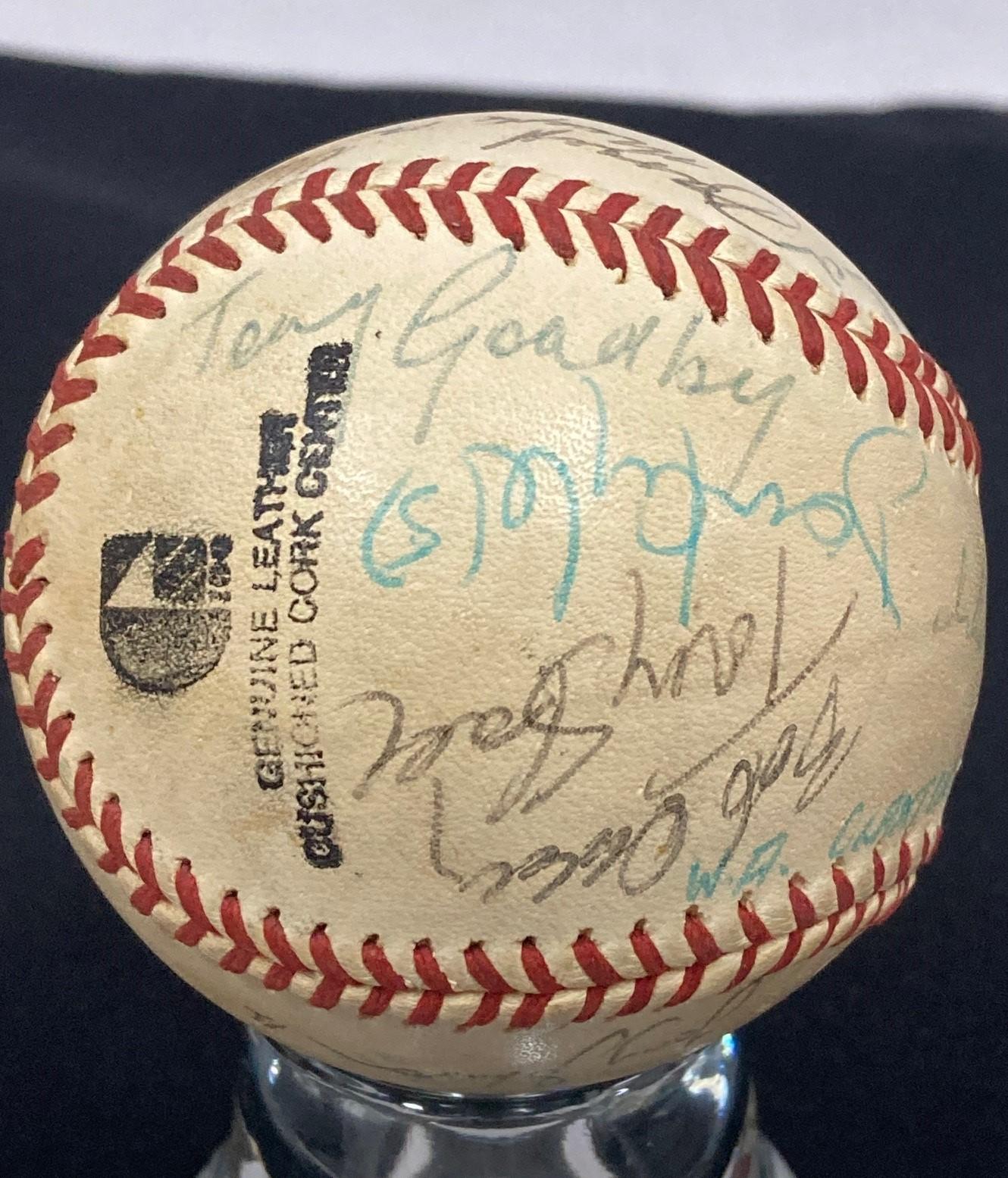 1983 Claxton Shield Series baseball - signatures