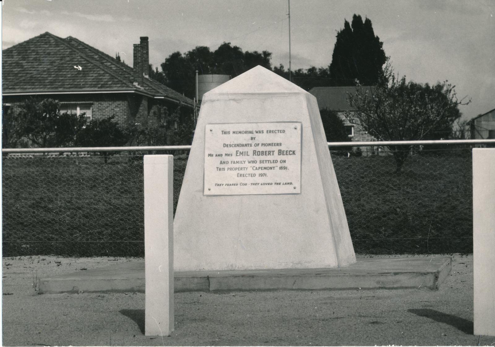 Memorial Plaque for Mr and Mrs Emil Beeck