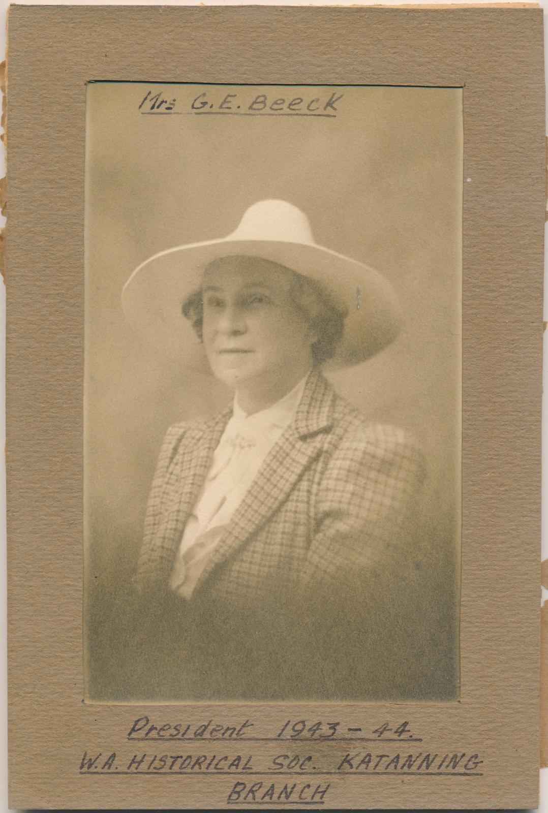 Mrs G.E. Beeck