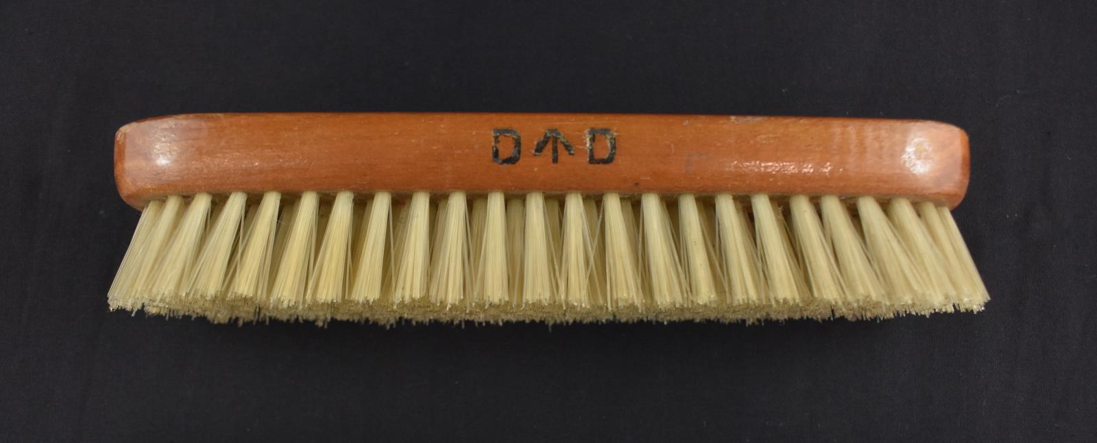 Second World War nylon brush - markings