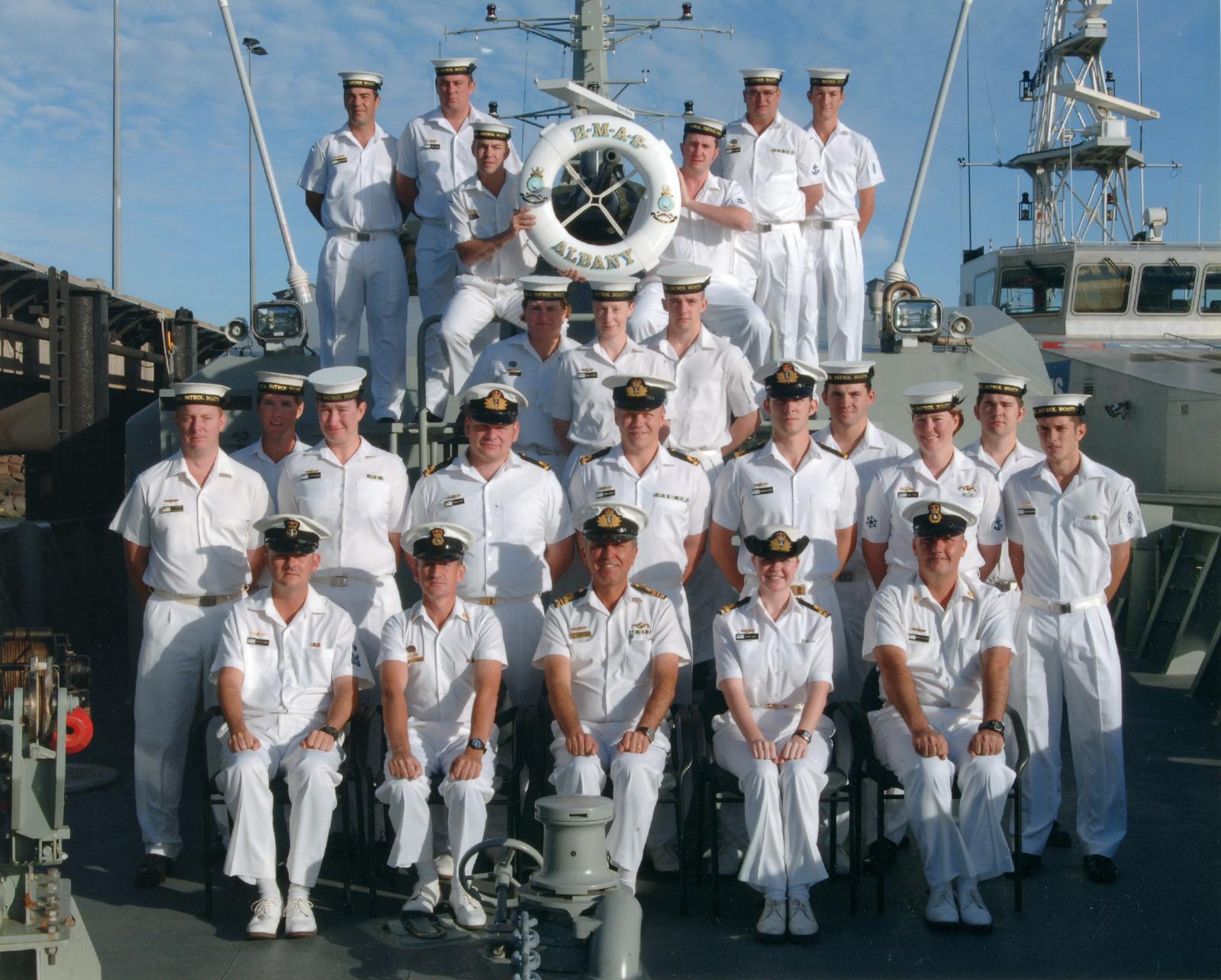 Photo of the Commissioning Crew of HMAS Albany (ACPB 86)