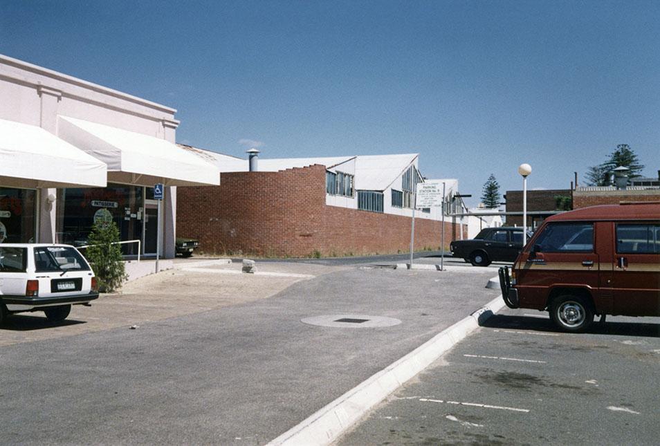 Drabbles Buildings Leura Avenue