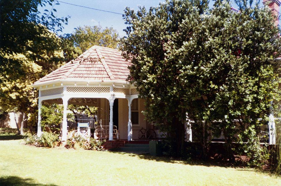 4 Goldsmith Road, Claremont 1985