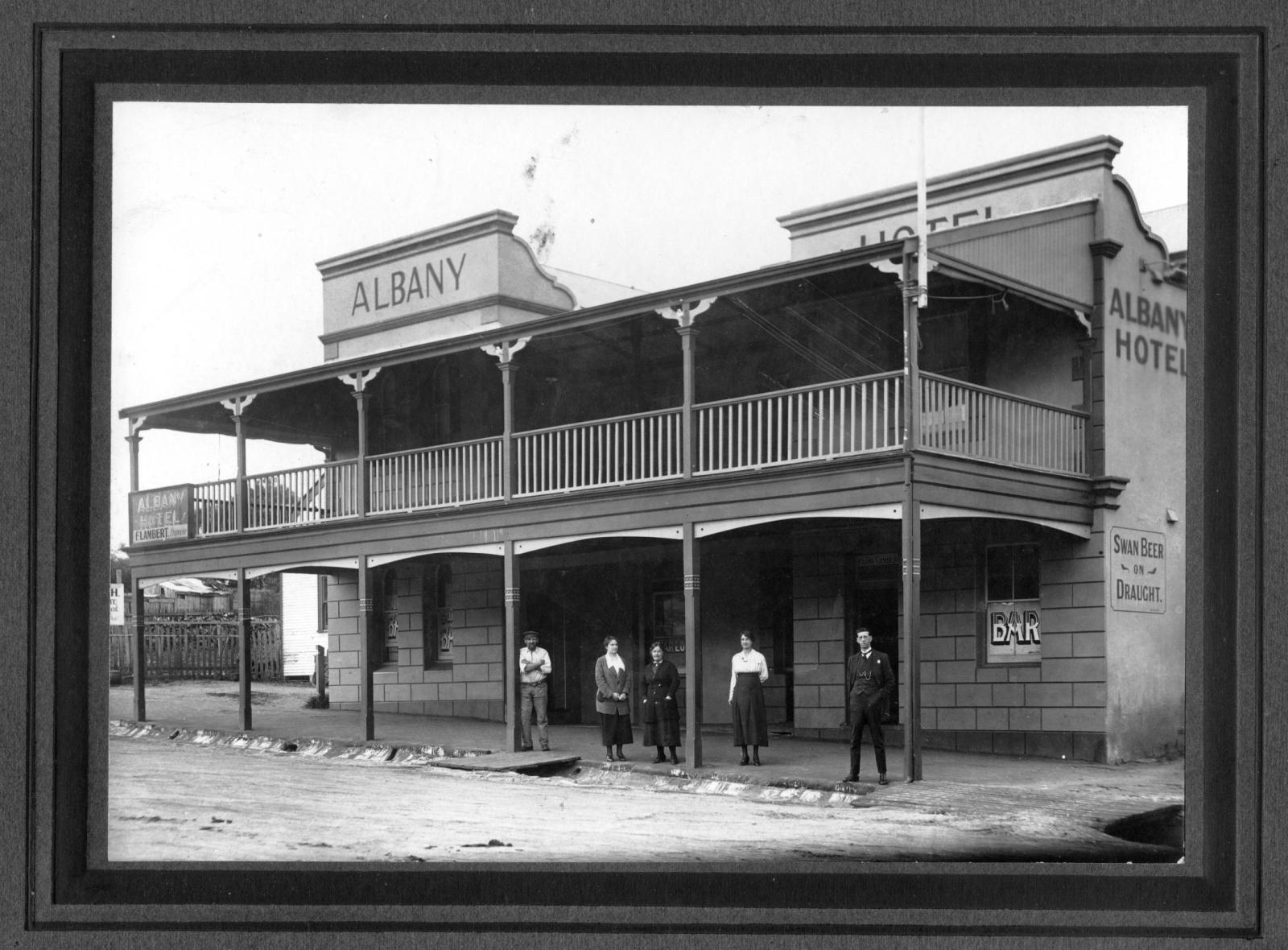 Albany Hotel