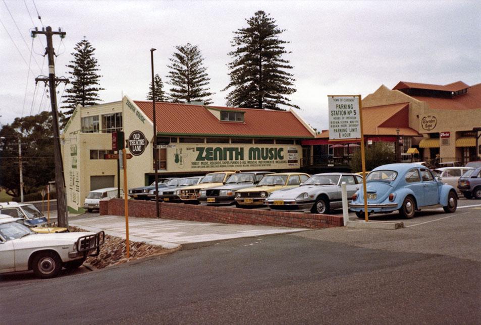 Leura Avenue, Claremont